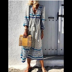 NWOT bohemian boho chic midi/maxi dress in size sm